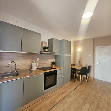 Apartment Lovre Zadar Extérieur photo
